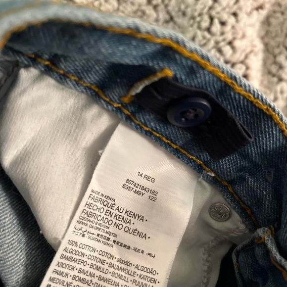 Levi's Denim Shorts with Colorful Stitching girls size 14 - Picture 4 of 4